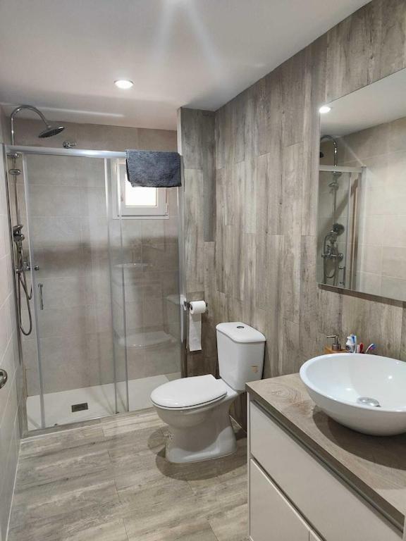 Superbe Appartement Terrasse Entierement Renove Au Bord De L'Ebre Делтебре Екстериор снимка